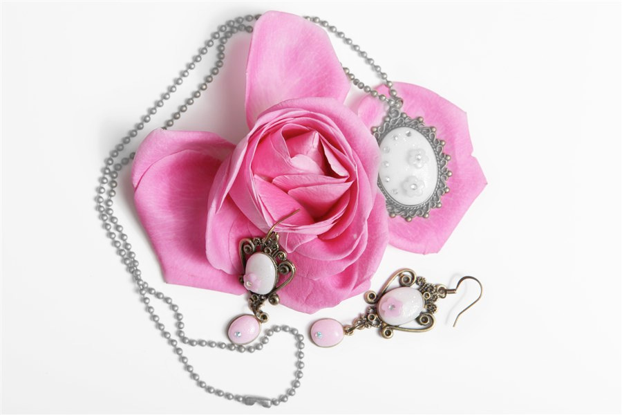 Amulet-čarobnosti-uhani