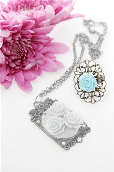 Amulet-ljubezni-in-zaupanja-vase-prstan