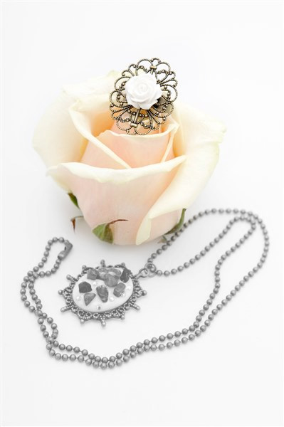 Amulet-z-lapisom_prstan