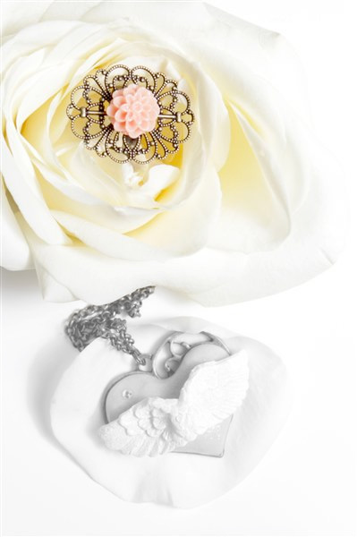 Amulet-za-ljubezen-in-angelsko-energijo-prstan