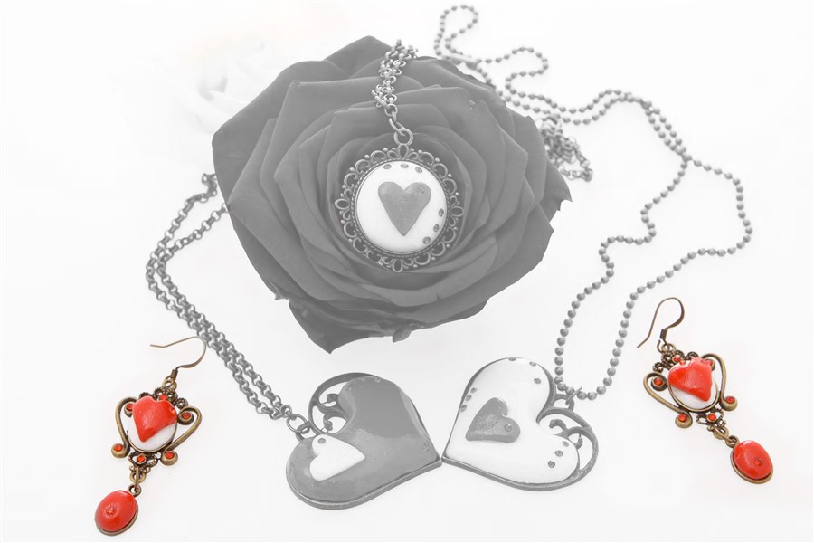 Amulet-za-ljubezen-uhani